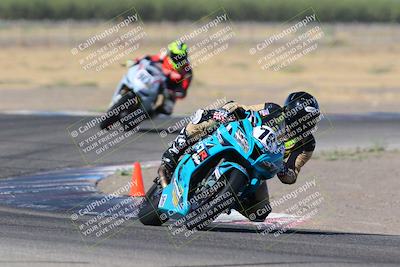 media/Aug-19-2022-TrackDaz (Fri) [[a0110a8595]]/Club Race/10am (Outside Grapevine)/